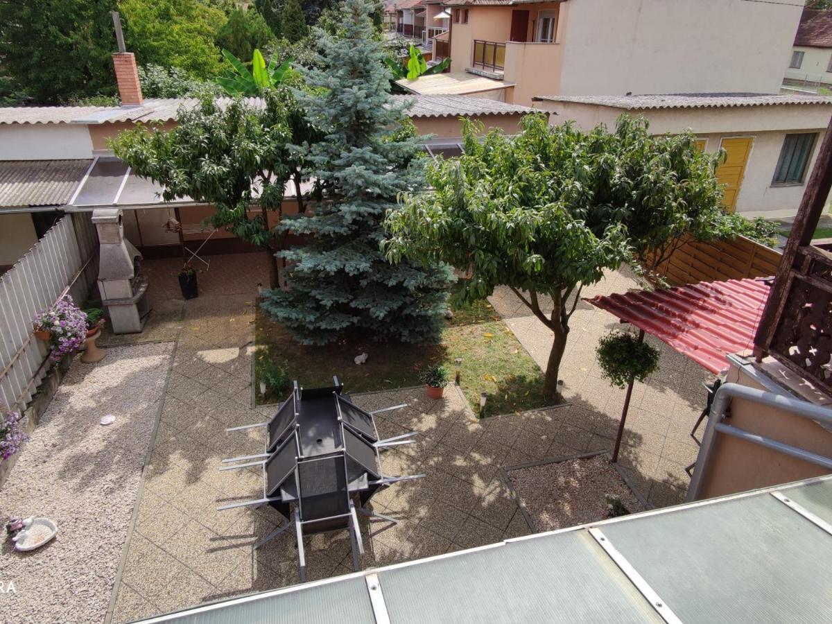 Apartman Edit Harkány Exterior foto